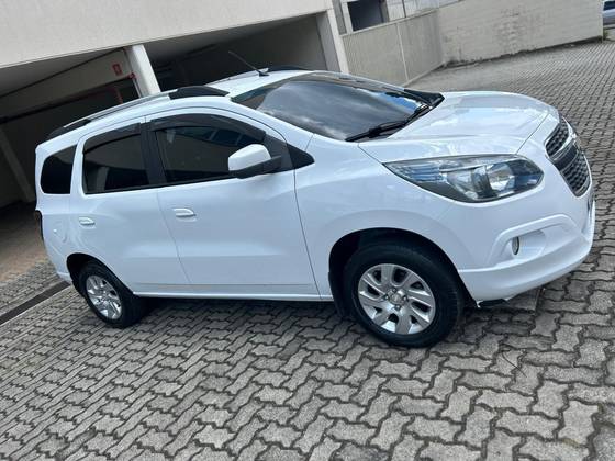CHEVROLET SPIN 1.8 LTZ 8V FLEX 4P AUTOMÁTICO CHEVROLET SPIN 1.8 LTZ 8V FLEX 4P AUTOMÁTICO